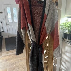 Joseph A Women's Colorblock Belted Sweater - Red, Gray, Black